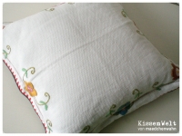 pillow FOLKLORE flowers